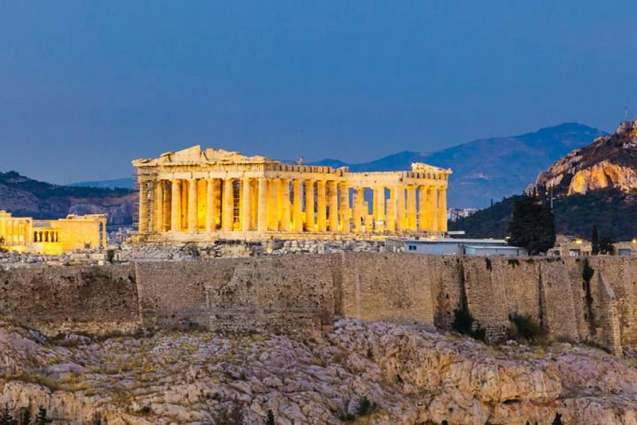 Pale Coloured Apt In Athens Historic Centre المظهر الخارجي الصورة