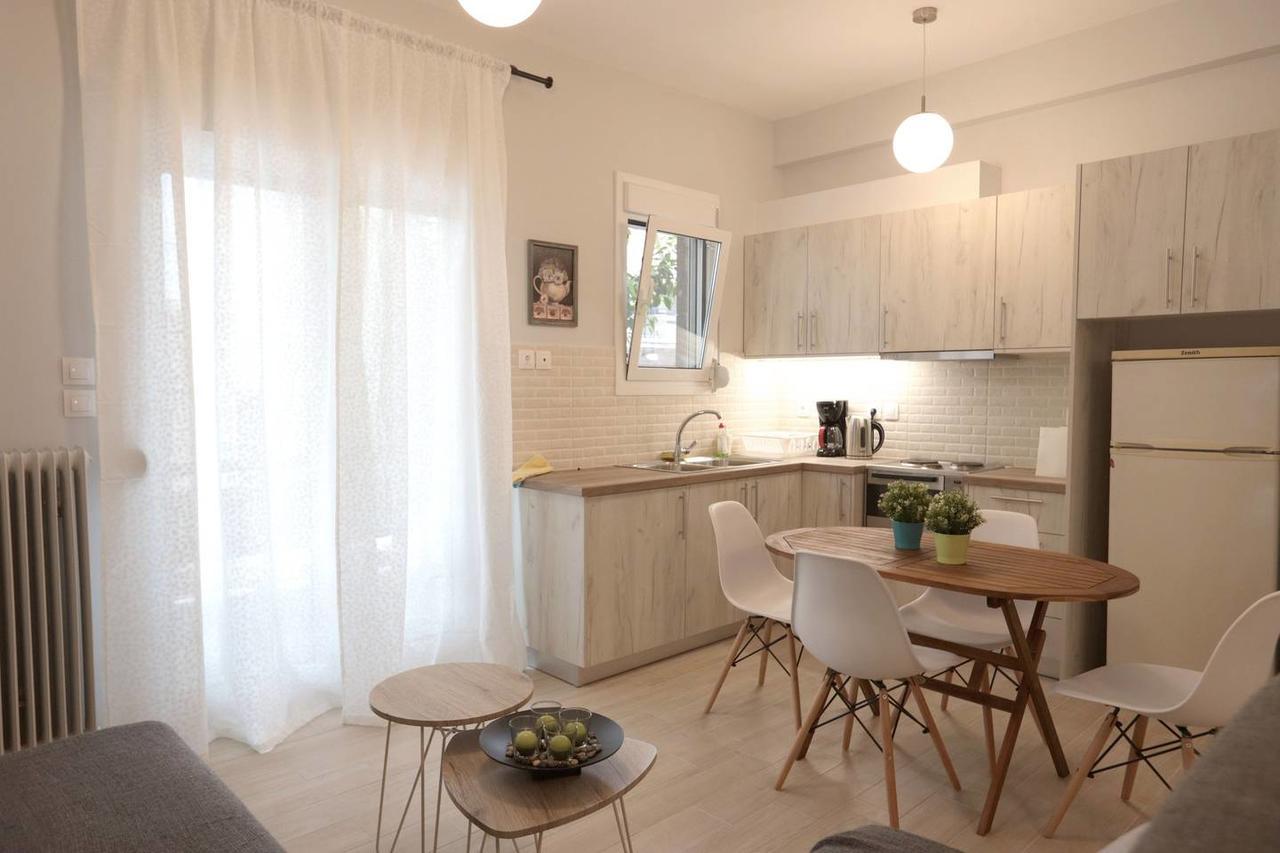 Pale Coloured Apt In Athens Historic Centre المظهر الخارجي الصورة