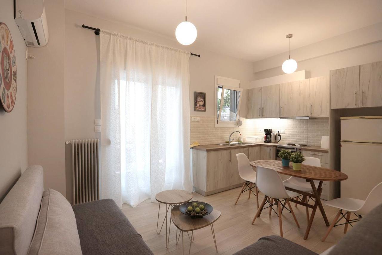 Pale Coloured Apt In Athens Historic Centre المظهر الخارجي الصورة